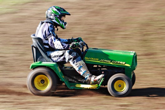 2007_swifts_creek_lawnmower_races01
