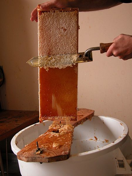 Uncapping Knife